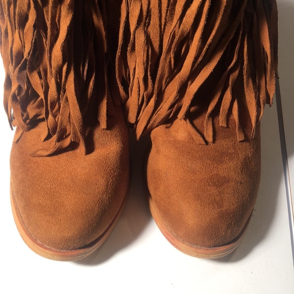 Pierre Duma fall shaggy brown ankle wedge heeled fringe boots - Picture 5 of 10